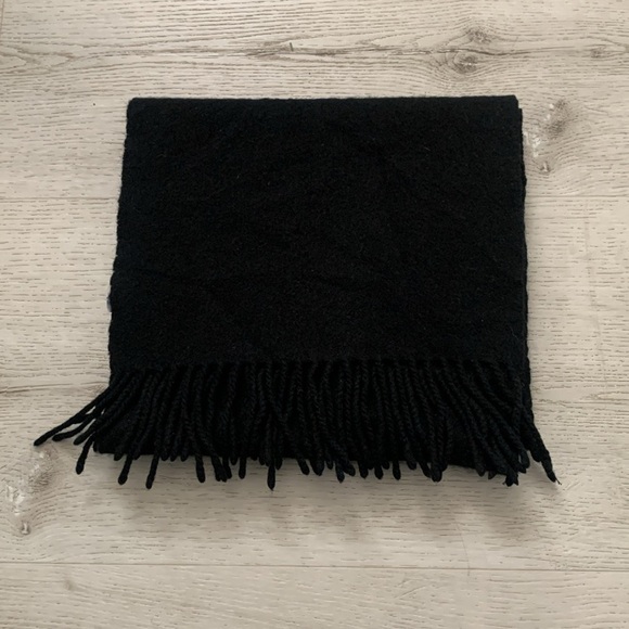 Nordstrom 100% Cashmere unisex scarf Winter Office Preppy Casual black‎ - Picture 4 of 6